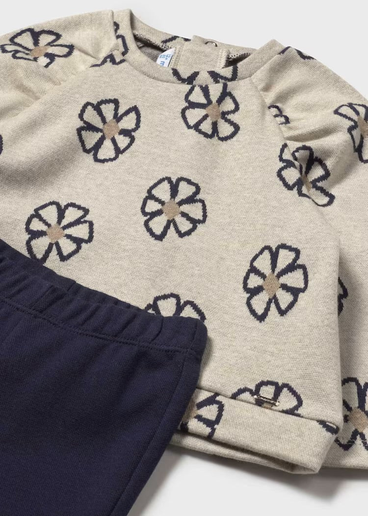 Conjunto leggings y sudadera