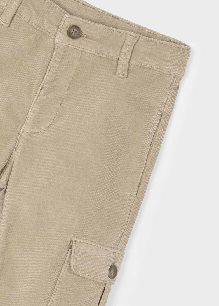 Pantalón cargo pana