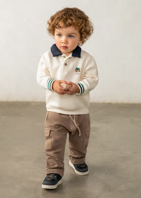 Pullover cuello polo