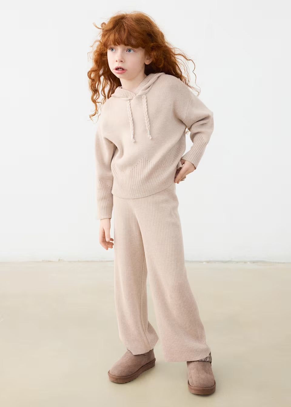 Conj pantalon y sudadera capucha