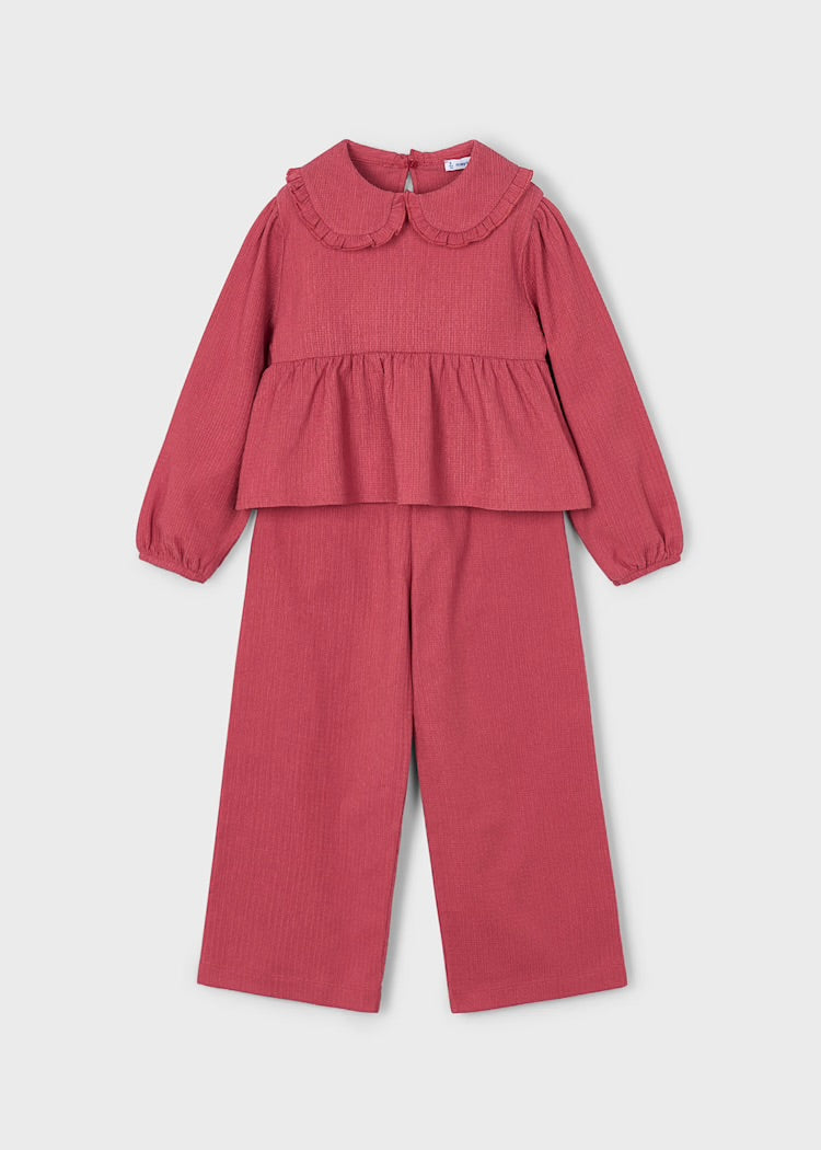 Conjunto pantalón y suéter