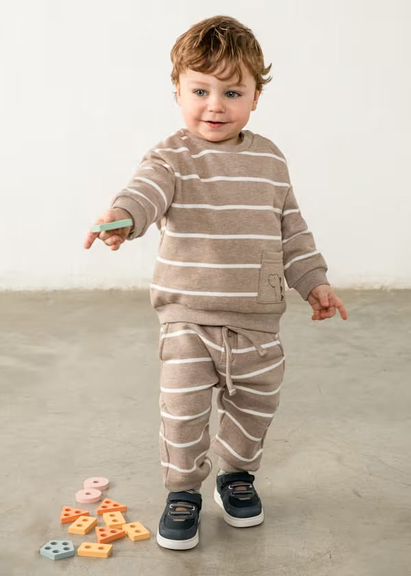 Pantalon motivo rayas