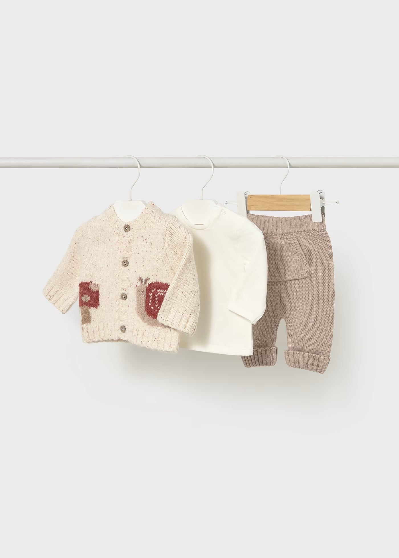 Conjunto pantalón 3pz tricot