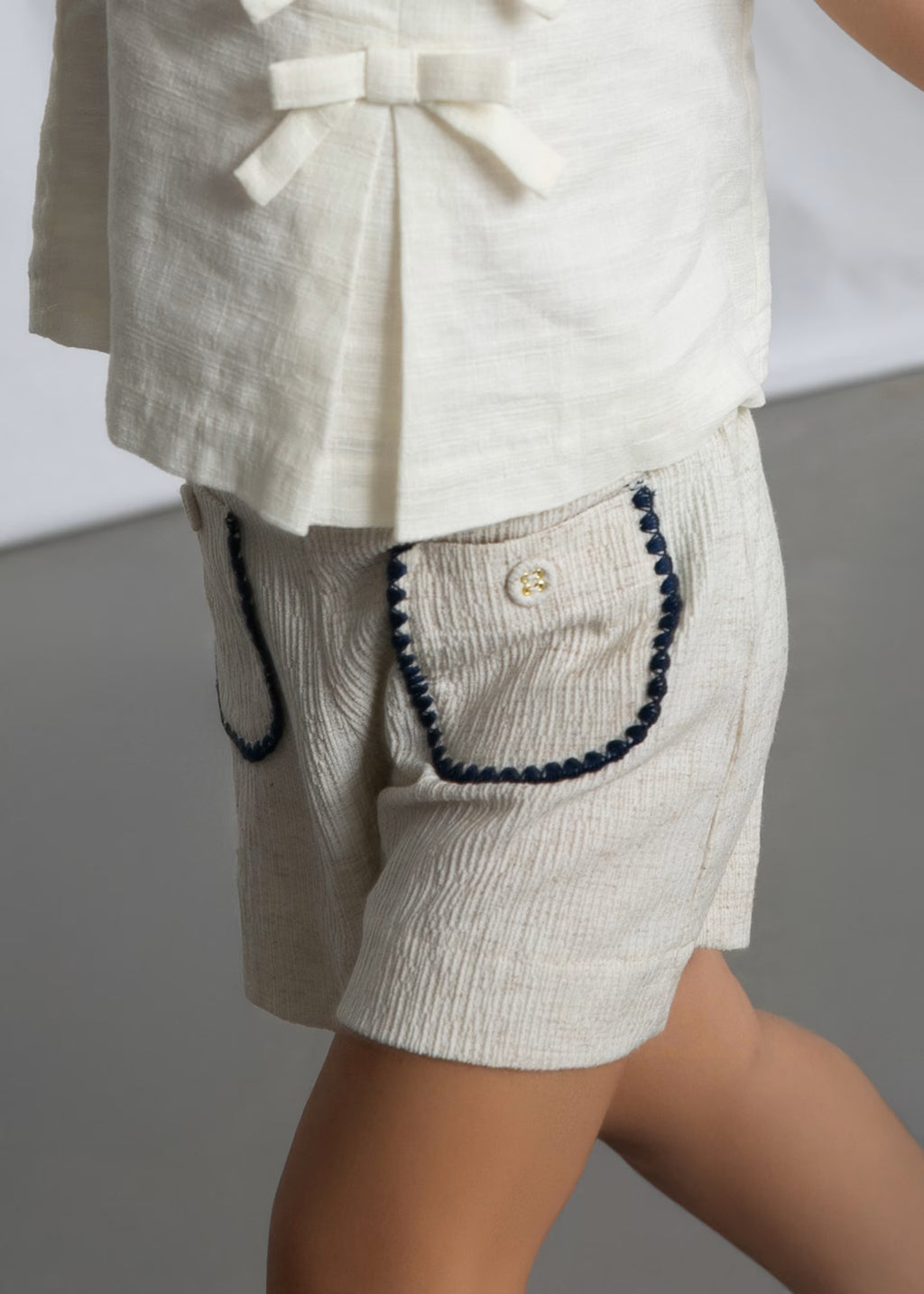 Pantalon corto bolsillos